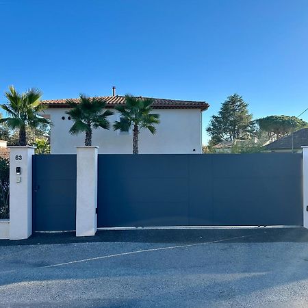 Luxurious And Spacious Apartment In The Heart Of The Cote D'Azur Roquefort-les-Pins Exterior foto